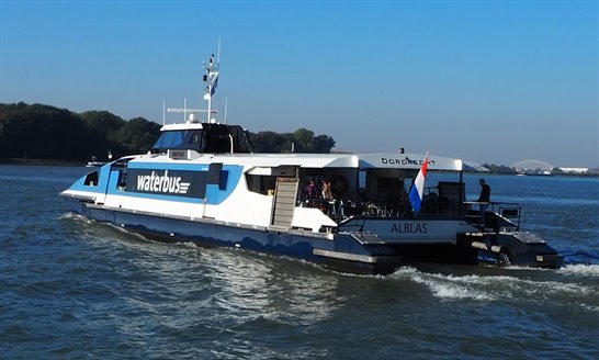 Waterbus best gewaardeerde OV van Nederland